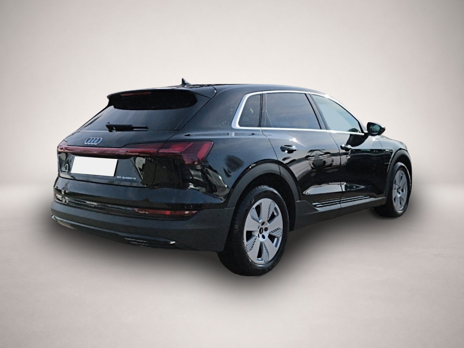 Bild 7 Audi quattro e-tron 55 quattro NAVI B&O ACC LUFTFEDERUNG PDC