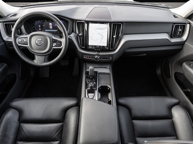 Bild 5 Volvo XC60 Plus Dark 2WD Digitales Cockpit Memory Sitz