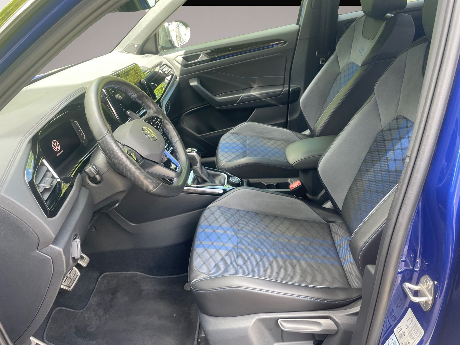 Bild 9 Volkswagen T-Roc R 2.0 TSI DSG 4M *Sportabgas*BeatsAudio*Ma