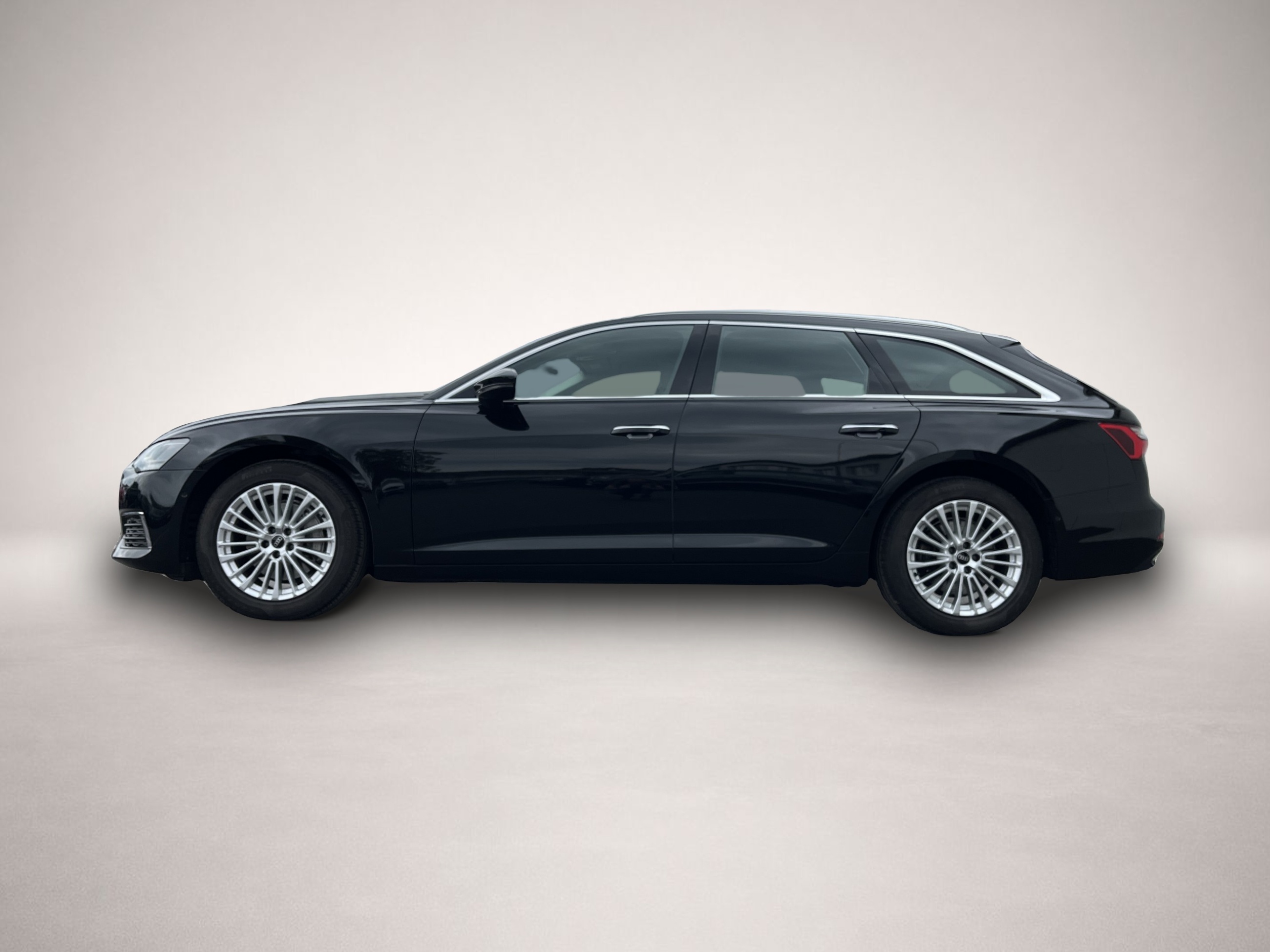 Fotografie Audi A6 Avant 45 2.0 TFSI S tronic design Navi ACC LE