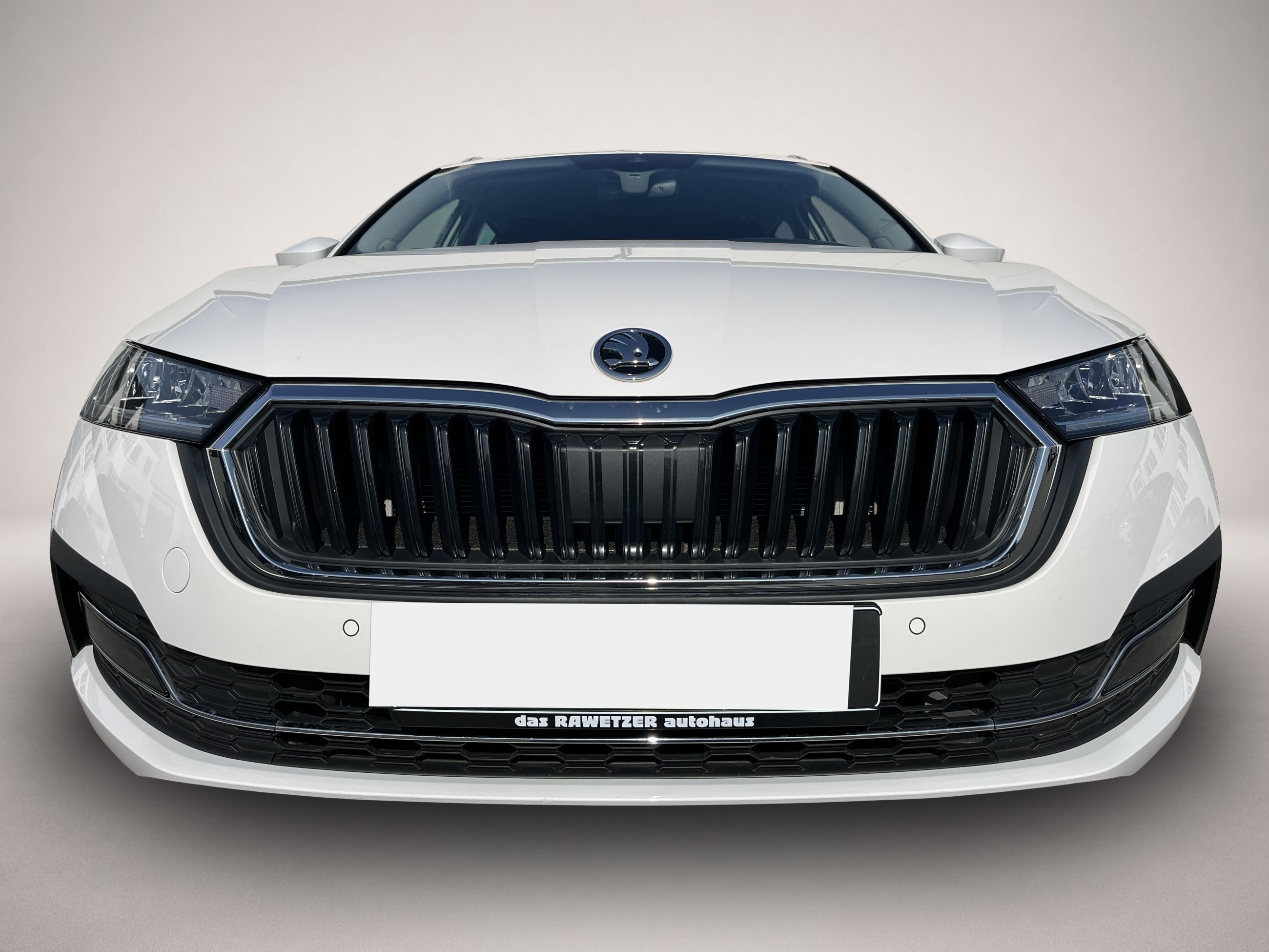 Fotografie 2 des Skoda Octavia Combi 2.0 TDI Style 156¤ m.20% Anz. AHK