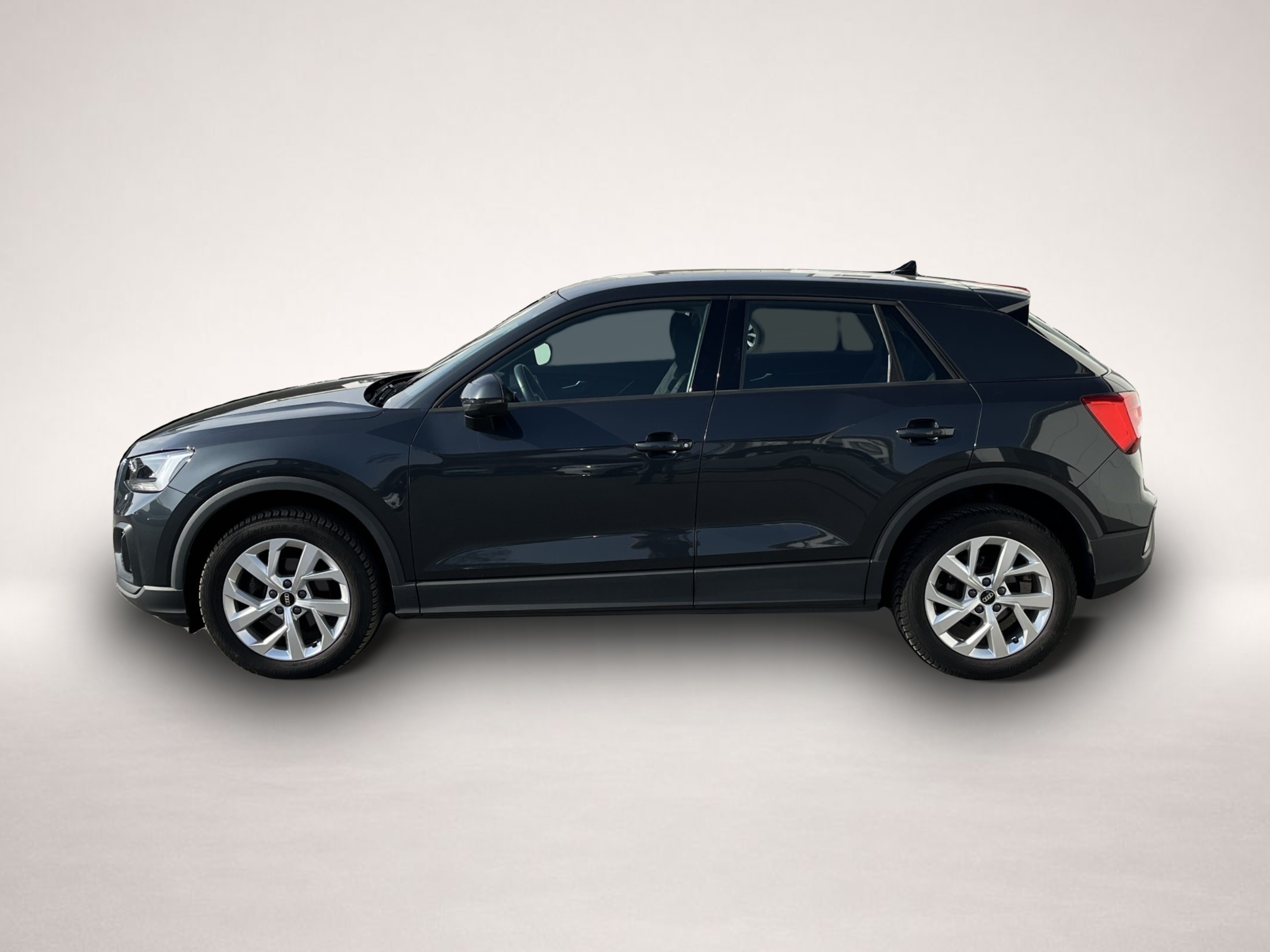 Bild 2 Audi Q2 35 1.5 TFSI S tronic 17 Zoll Navi RFK el.Klap