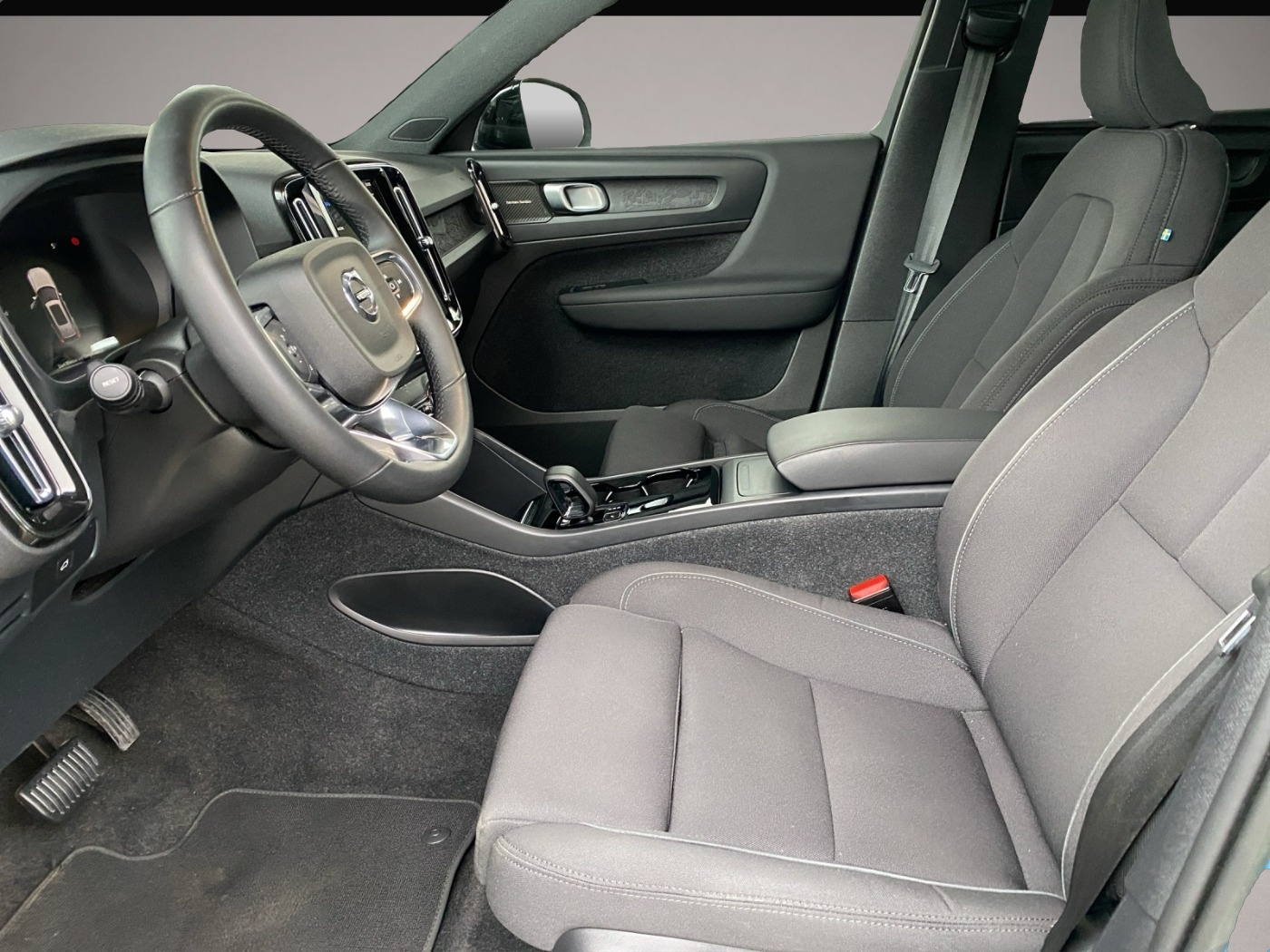 Bild 6 Volvo XC40 P8 Ultimate Recharge Pure SHZ*StHzg*360°*