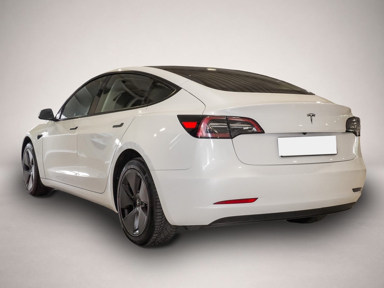 Bild 4 Tesla MODEL 3 60 kWh-Navi*Kamera*ACC*SHZ*Glasdach*SHZ*