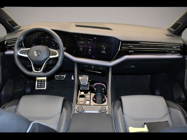 Fotografie 4 des Volkswagen Touareg 3.0 TDI 4M Tip. R-Line Matrix/AHK/Dynaud
