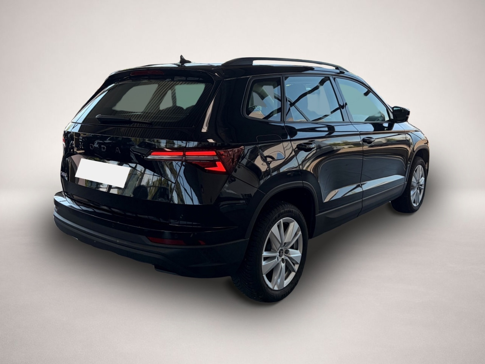 Bild 3 Skoda Karoq Selection 1.5 TSI Navi LED Kamera Tempo Wi