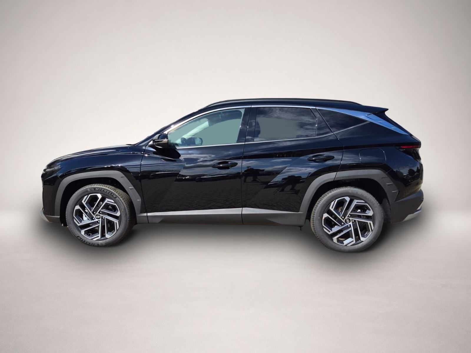 Fotografie 2 des Hyundai Tucson Trend 1.6 T-GDI 288PS Automatik PHEV Kre