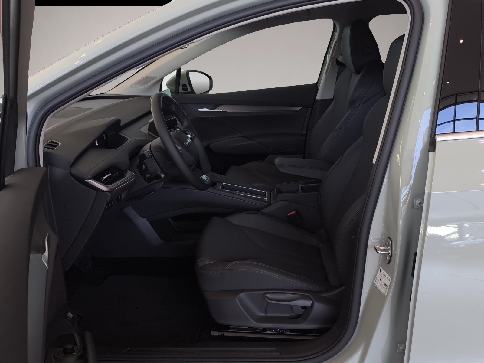 Bild 6 Skoda Elroq 82 kWh 85 NAV RFK LED MATRIX PDC SHZ