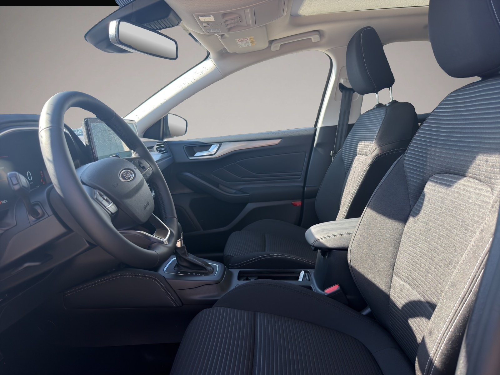 Bild 7 Ford Focus Titanium X ACC+LED+Navi+Pano