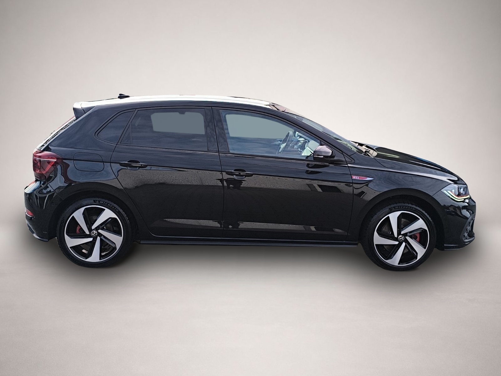 Fotografie 8 des Volkswagen Polo GTI 2.0 TSI DSG MATRIX-LED NAVI ACC SIDEASS