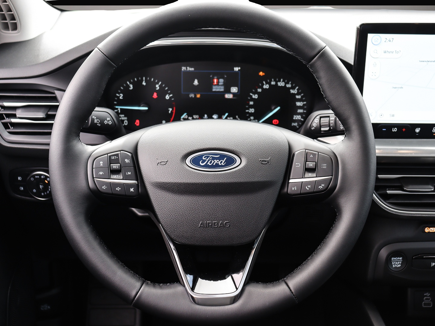 Bild 5 Ford Focus Titanium Edition 155PS Panorama FAP Parkin