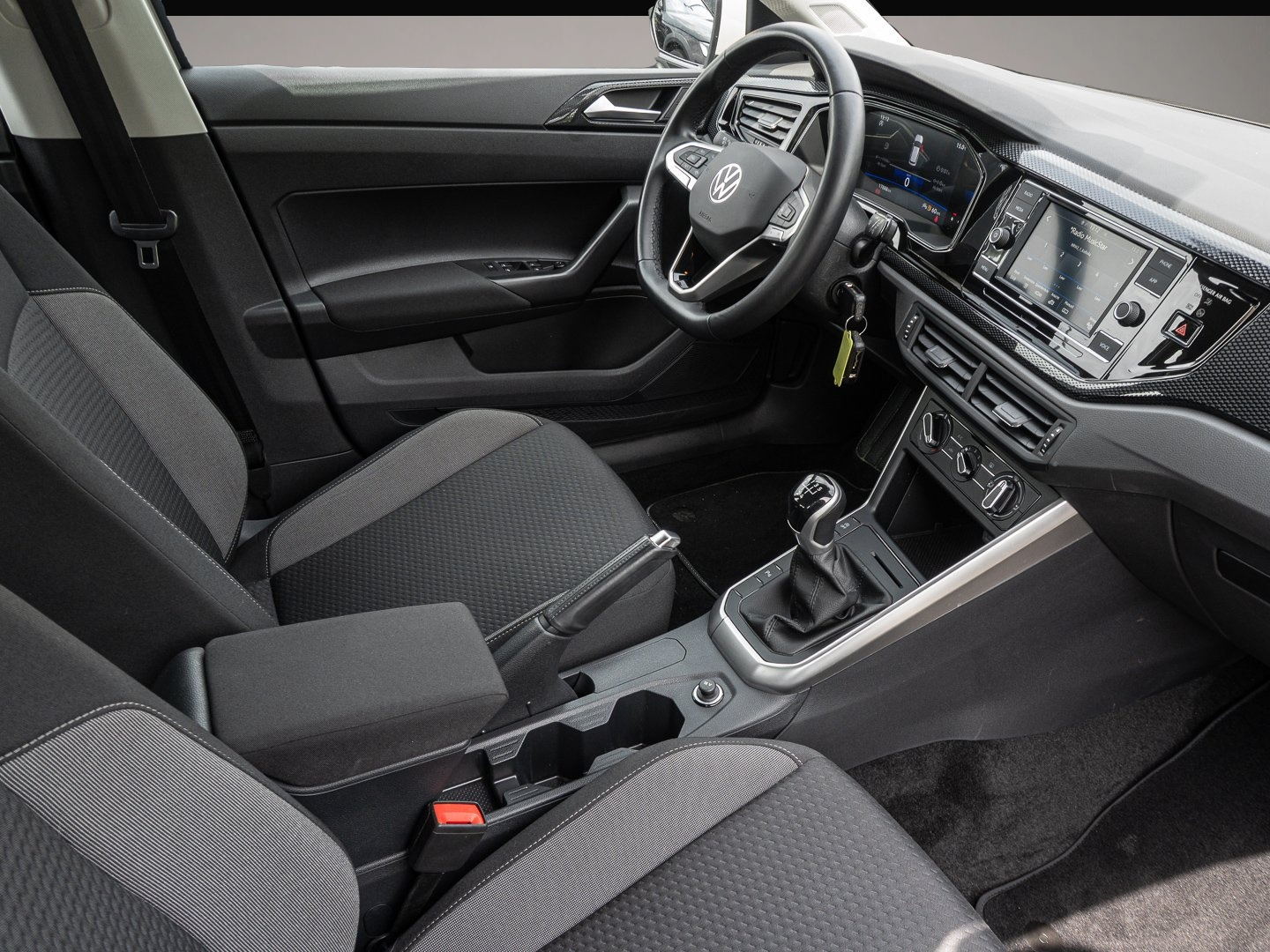 Bild 6 Volkswagen Polo 1.0 MPI Life LED PDC