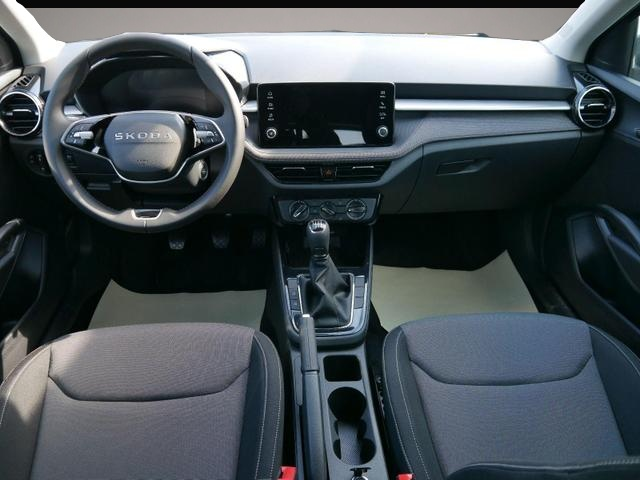 Bild 6 Skoda Fabia Selection Selection 1.0 TSI *LED*PDC-HI*SMARTLI.