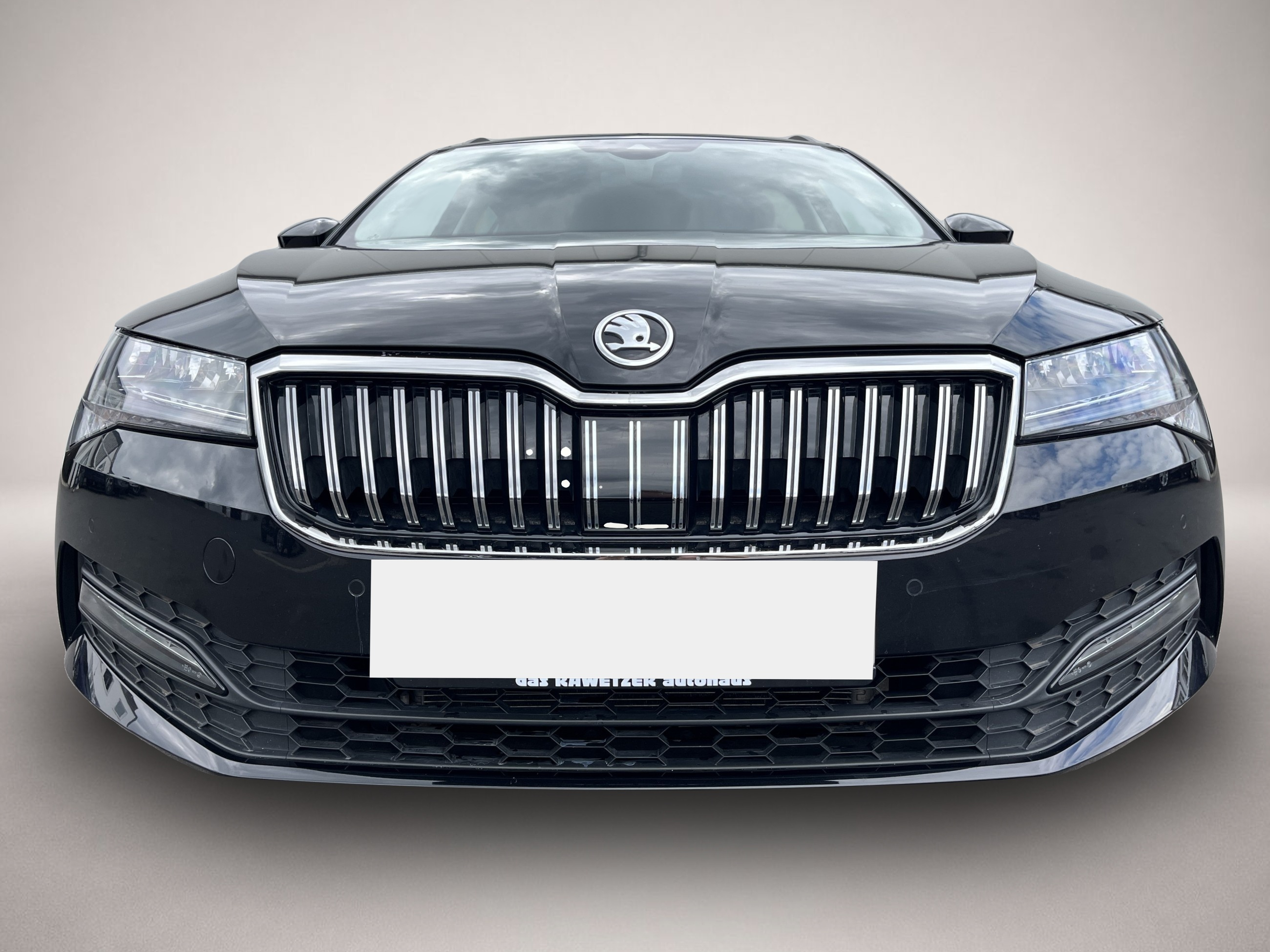 Bild 3 Skoda Superb Combi 2.0 TDI DSG Ambition 175¤ m.20% Anz
