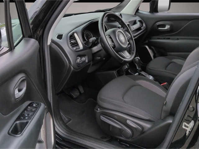 Fotografie 4 des Jeep Renegade Longitude 1.5 MHyb*Autom ACC LED R-Kam