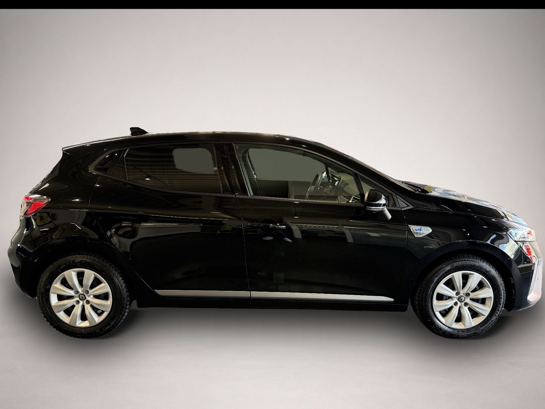 Bild 4 Renault Clio EspritALPINE E-TECH FULL HYBRID 145 ABS ESP
