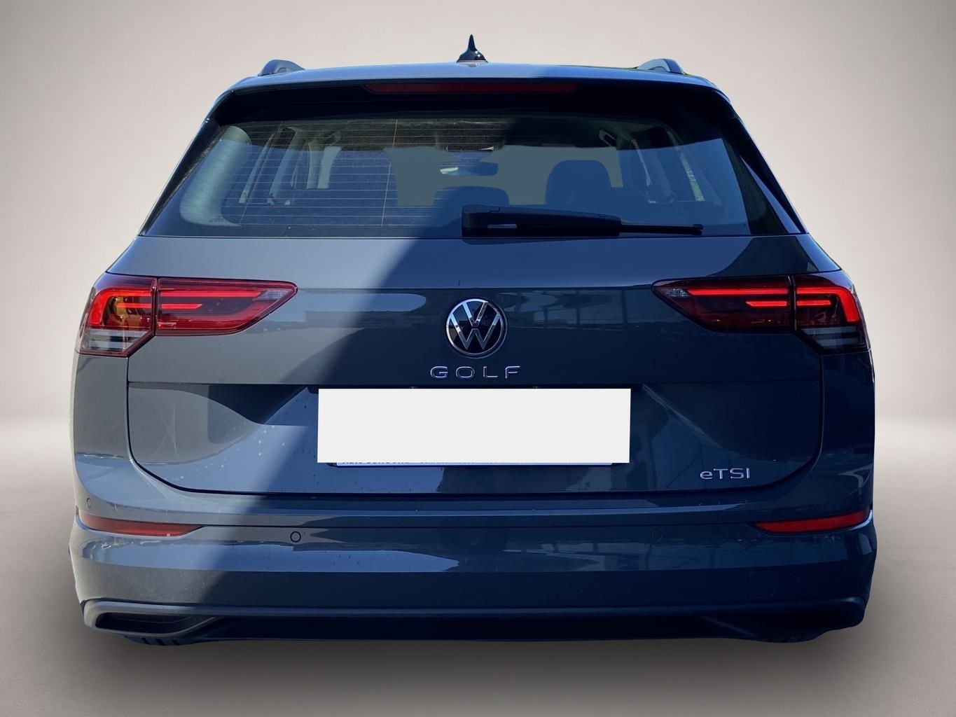 Bild 4 Volkswagen Golf Variant 1.5 TSI DSG Life APP-CONNECT+ACTIVE