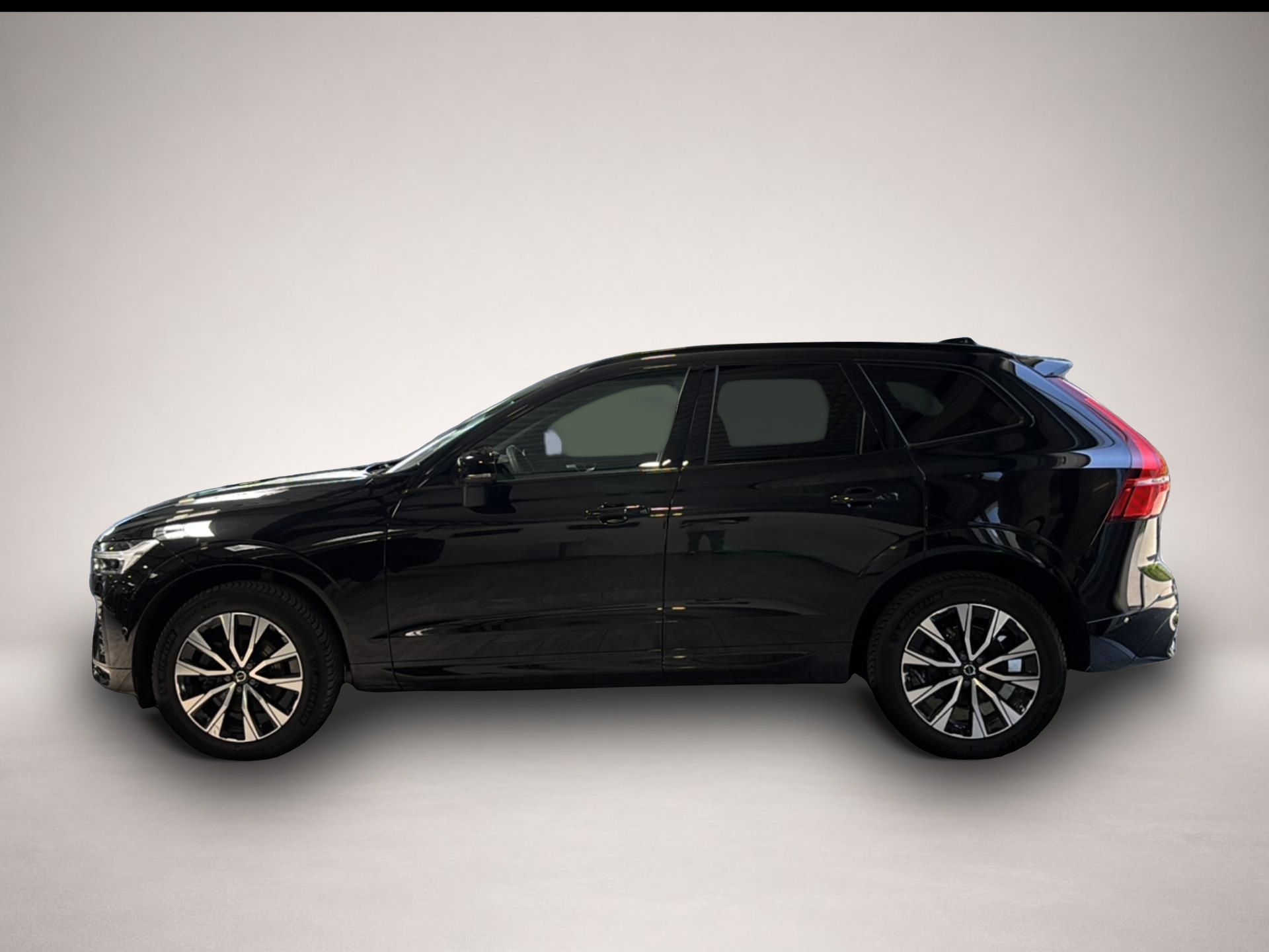 Bild 6 Volvo XC60 XC 60 Plus Dark AWD Bluetooth LED Klima