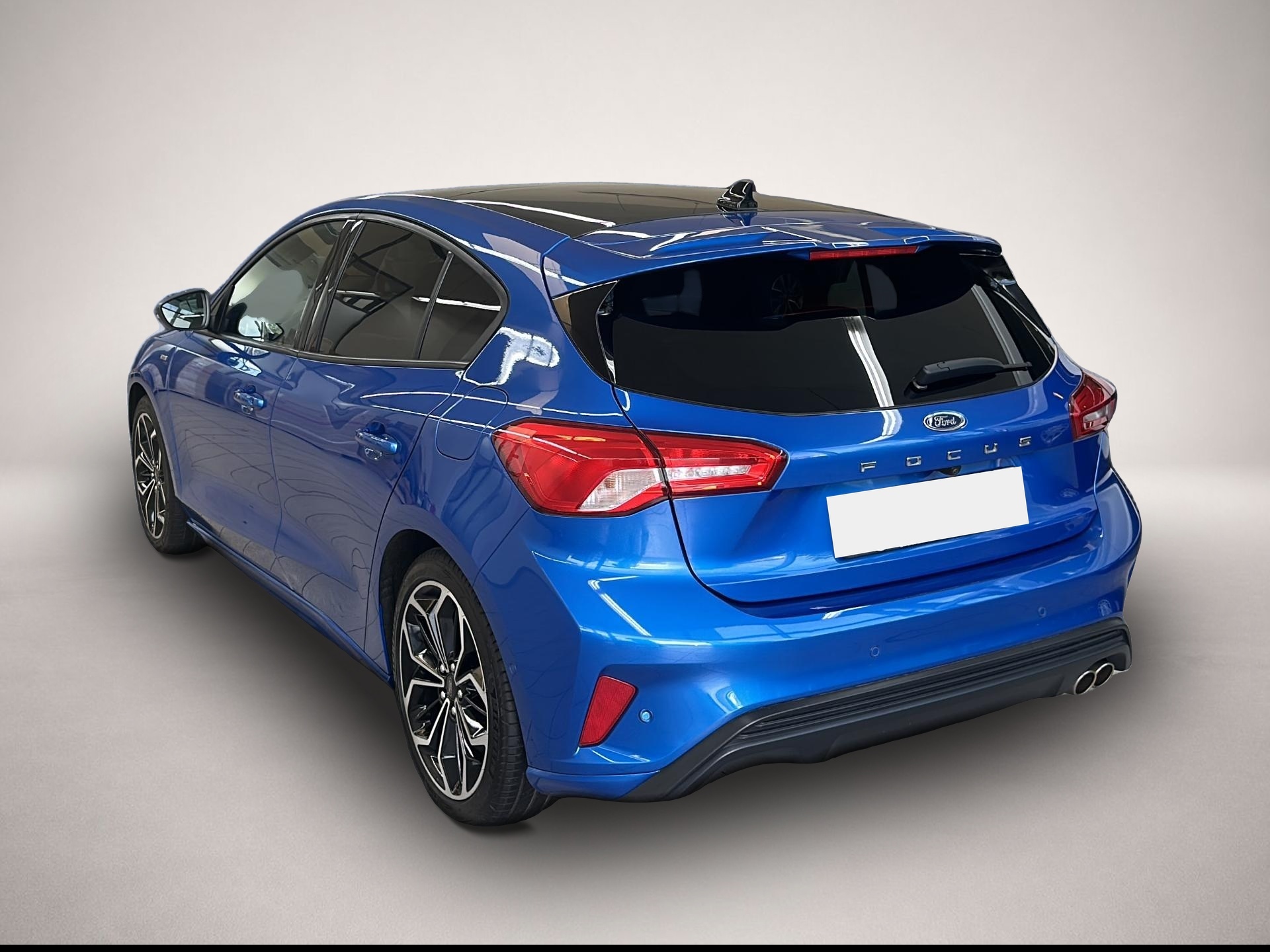 Bild 2 Ford Focus ST-Line X 8-fach bereift / Rückfahrkamera