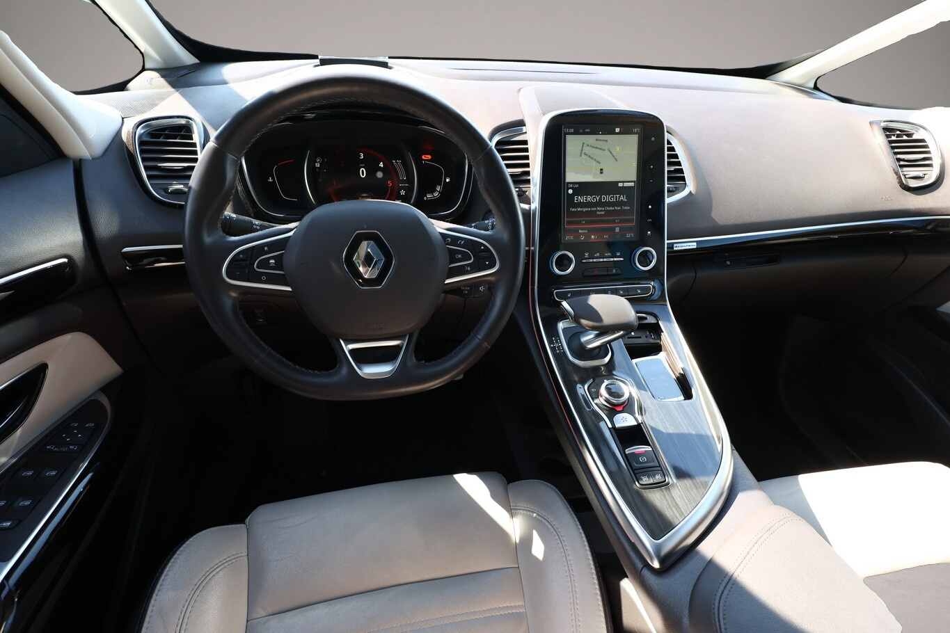 Fotografie 6 des Renault Espace 1.6 dCi 160 EDC Elysée Pano 4Control 7S