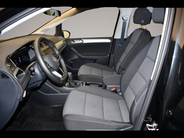 Bild 3 Volkswagen Touran 1.5TSI DSG Comfortline 7SITZE/ACC/KAM