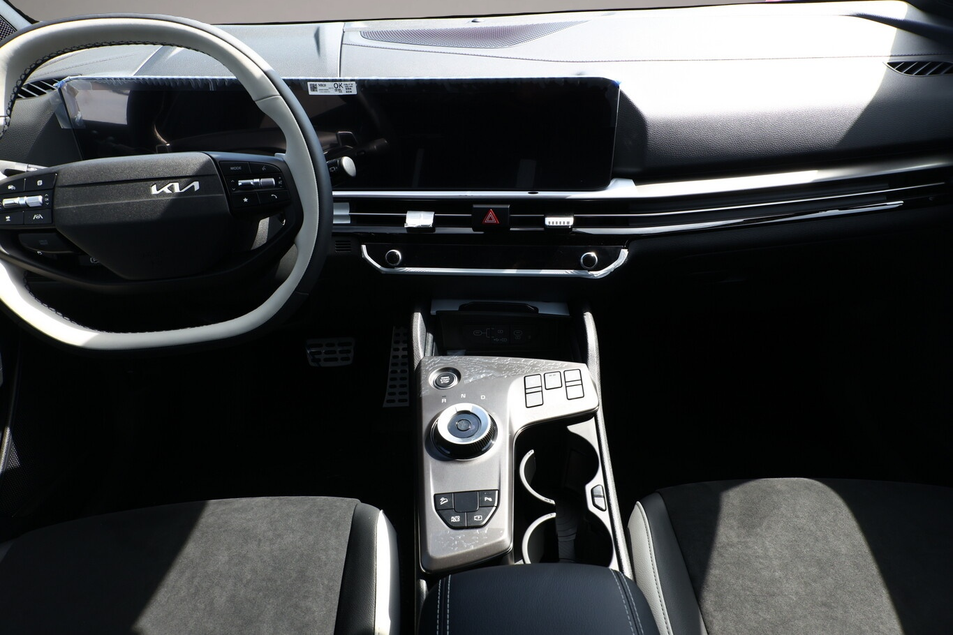 Bild 8 Kia Sportage HEV GT-Line eHK elSitze SHZ DigC ACC LM