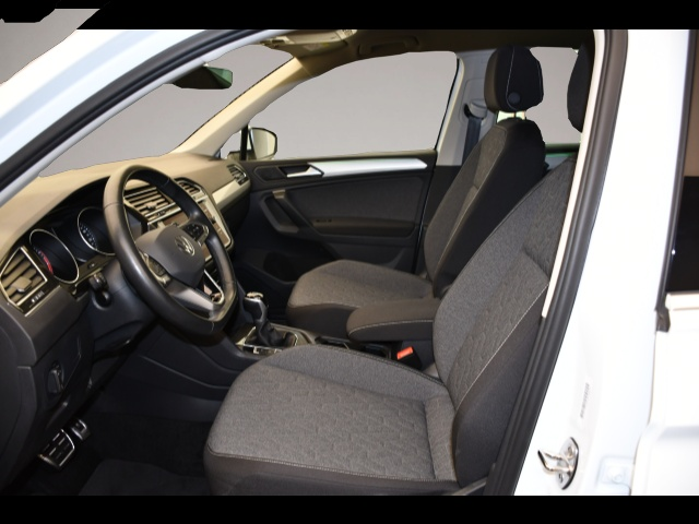 Bild 3 Volkswagen Tiguan 1.5 TSI DSG Move AHK/ACC/Rückkam