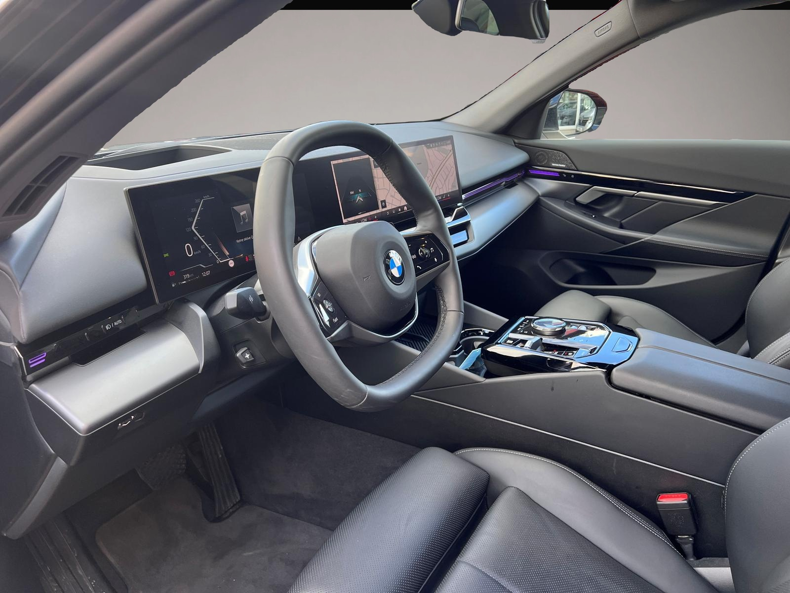 Bild 5 BMW 520 520d Limousine HUD H&K Sitzebel. SHZ 360° Navi