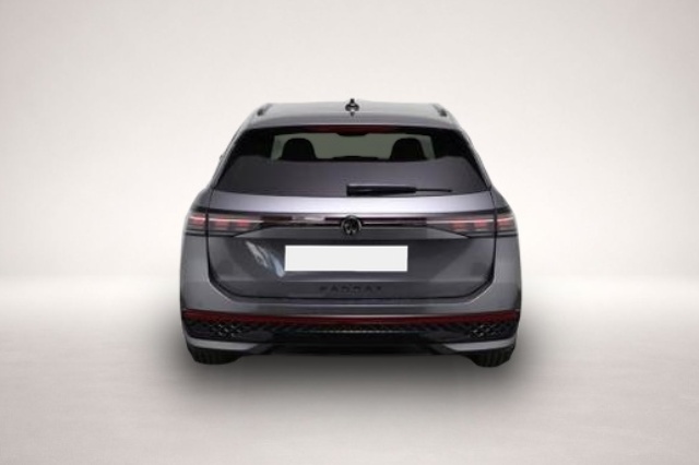 Bild 5 Volkswagen Passat Variant R-Line Passat Variant (R-Line) 2.0 TSI 195kW (2.