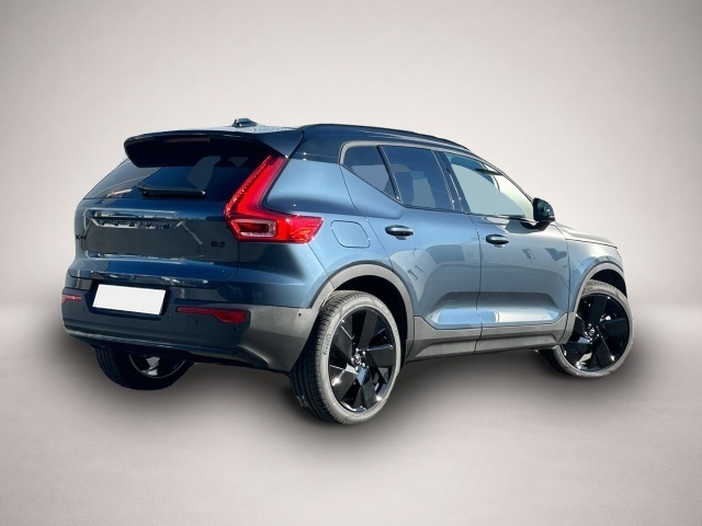 Bild 3 Volvo XC40 B3 Plus Black Edition 2WD 360°/ACC/BLIS