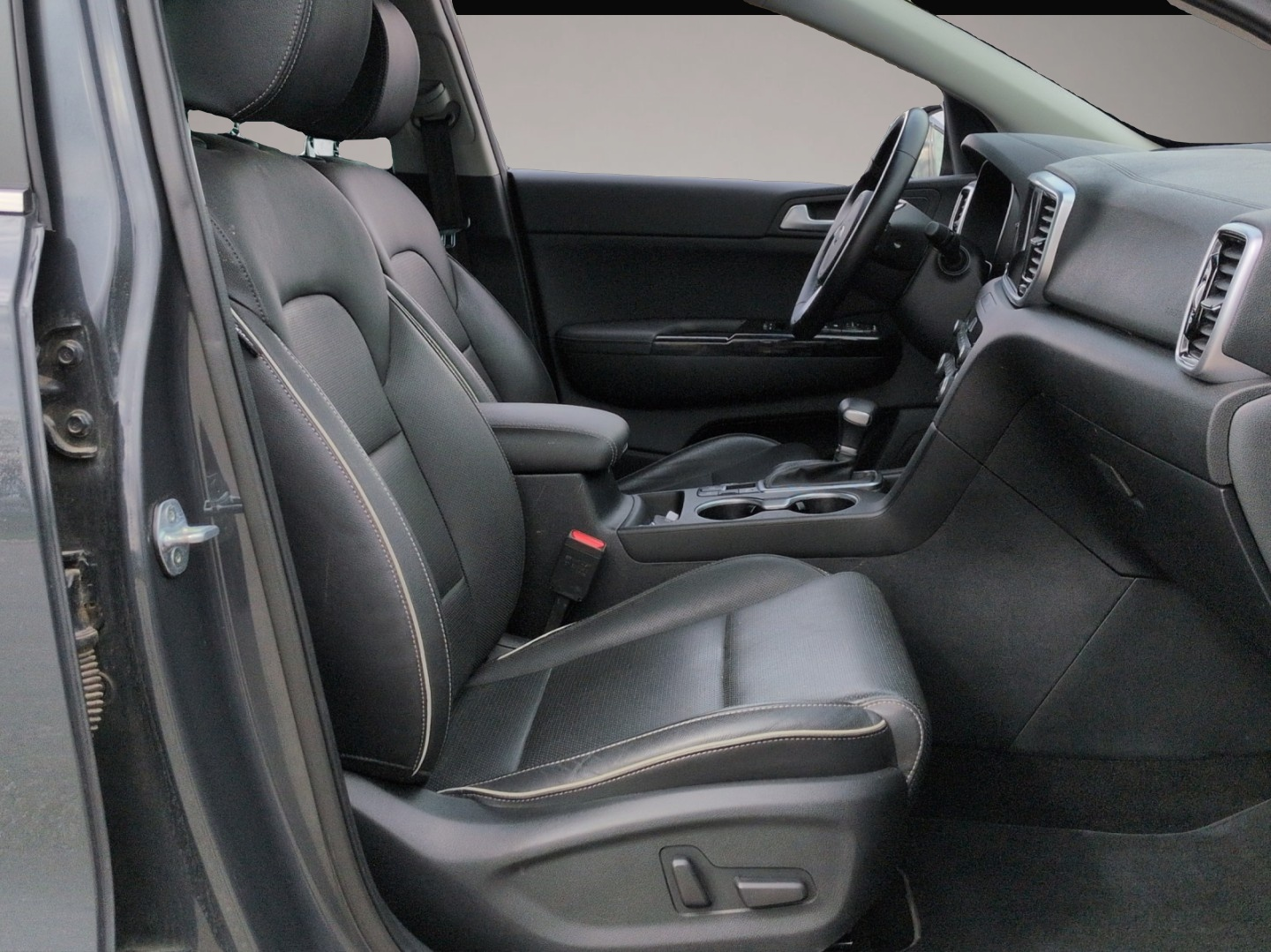 Bild 7 Kia Sportage Black Edition AWD Mild-Hyb 1.6D*DCT AHK