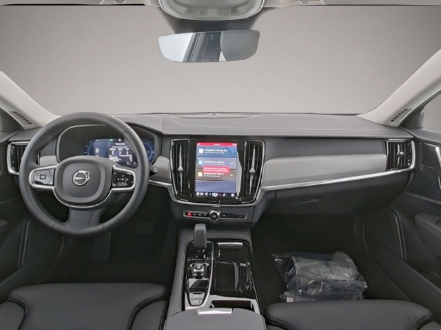 Bild 4 Volvo V90 Kombi Plus Dark Recharge Plug-In Hybrid AWD