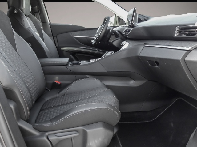 Fotografie 5 des Peugeot 3008 Hybrid 225 Roadtrip 1.6 Plug-In EU6d Navi D