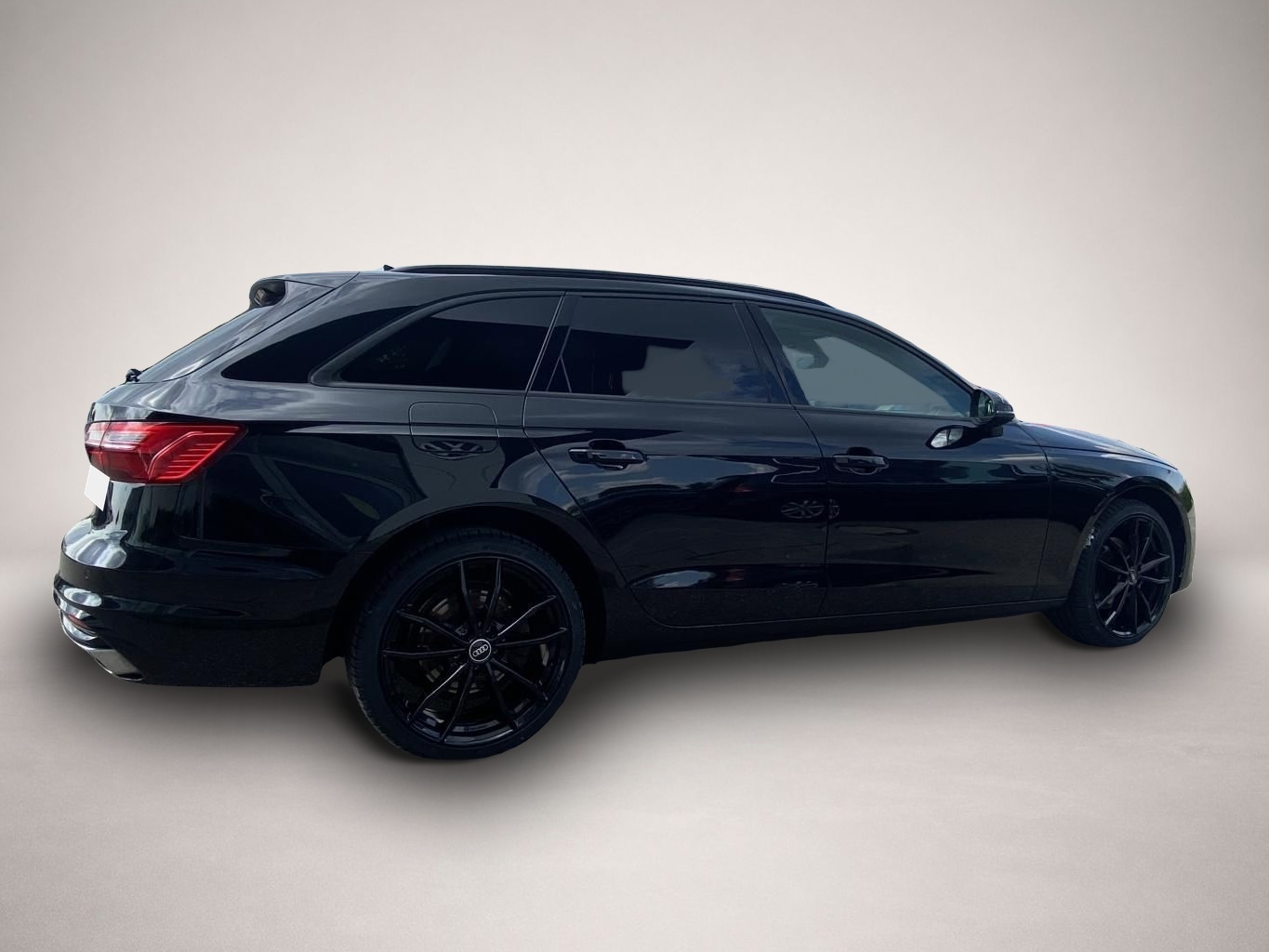 Bild 5 Audi A4 Avant 35 2.0 TFSI S-tronic BLACK-LINE AHK+19"