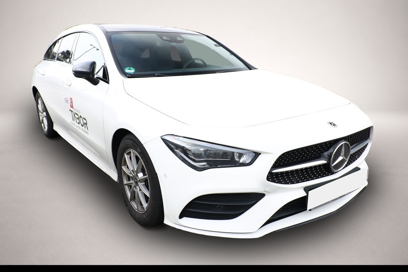 Bild 2 Mercedes-Benz CLA 200 d SB DCT AMG Pano NightP AHK LED Nav 18Z