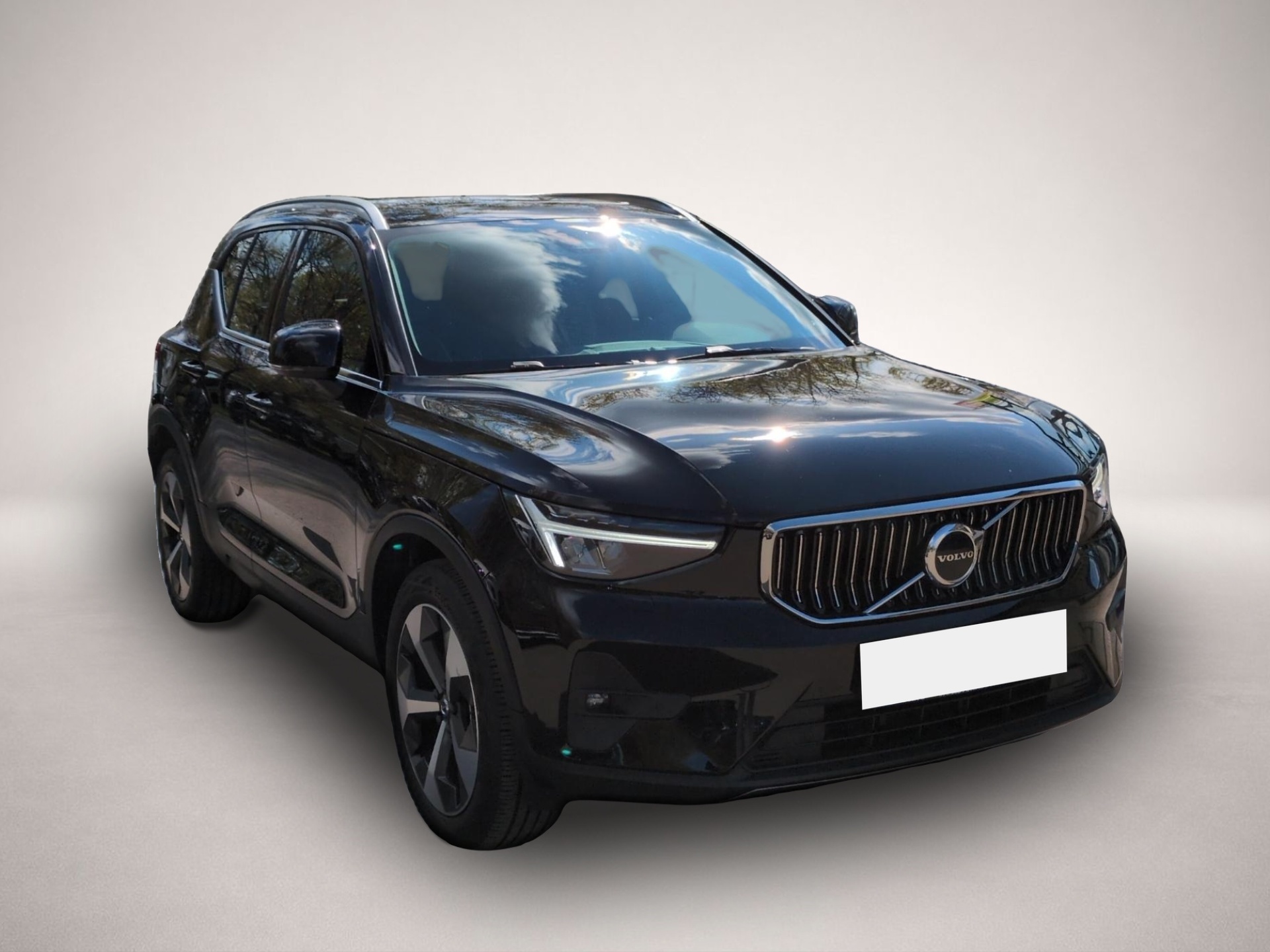 Bild 4 Volvo XC40 B4 (Benzin) Ultimate Bright 2WD Automatik L