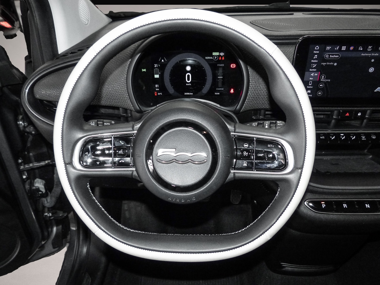 Bild 5 Fiat 500e La Prima by Bocelli Navi Soundsystem JBL LE