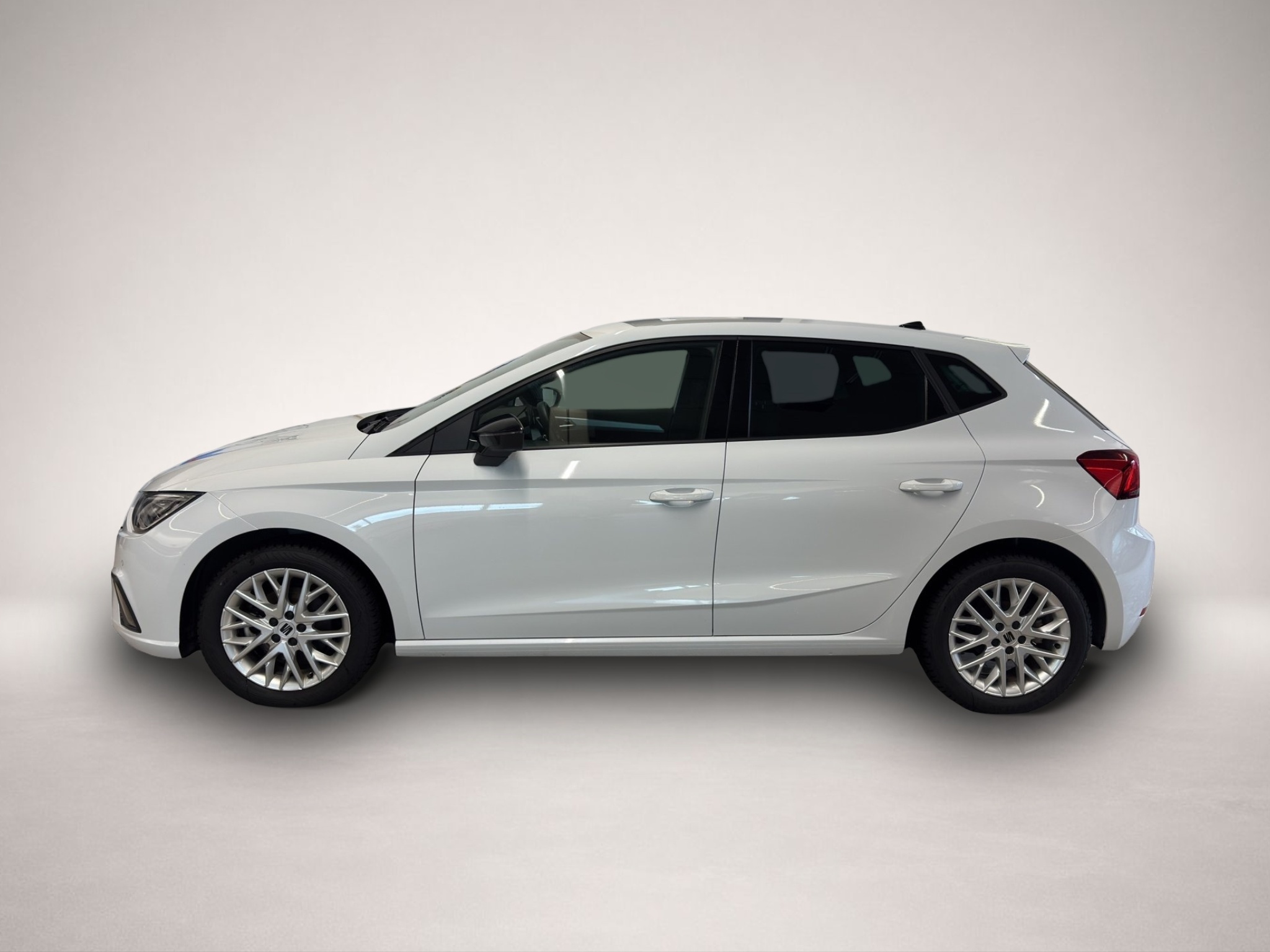 Bild 3 Seat Ibiza 1.0 TSI DSG FR ab 199.- EUR mtl. 1000.- An