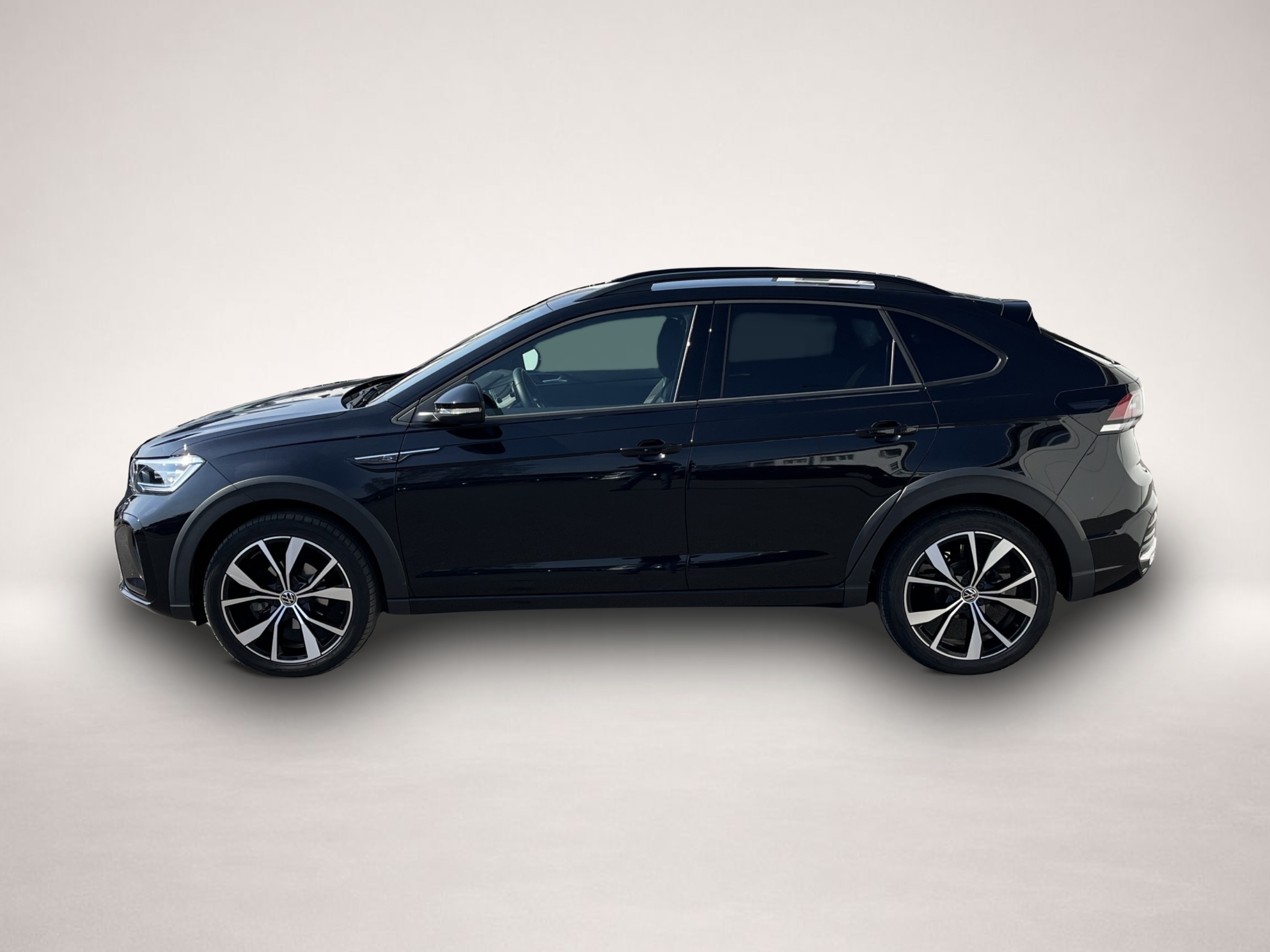 Fotografie Volkswagen Taigo 1.5 TSI DSG R-Line 163¤ m.20% Anz. 18Zoll