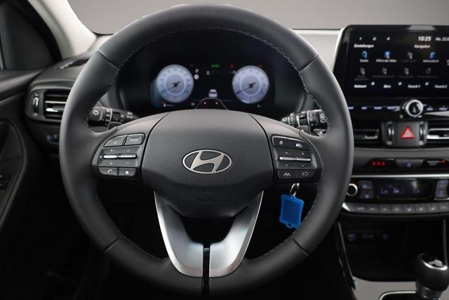 Bild 4 Hyundai i30 1.6 T-GDI DCT, Navi, Kamera, Winter, 16-Zoll, 5.