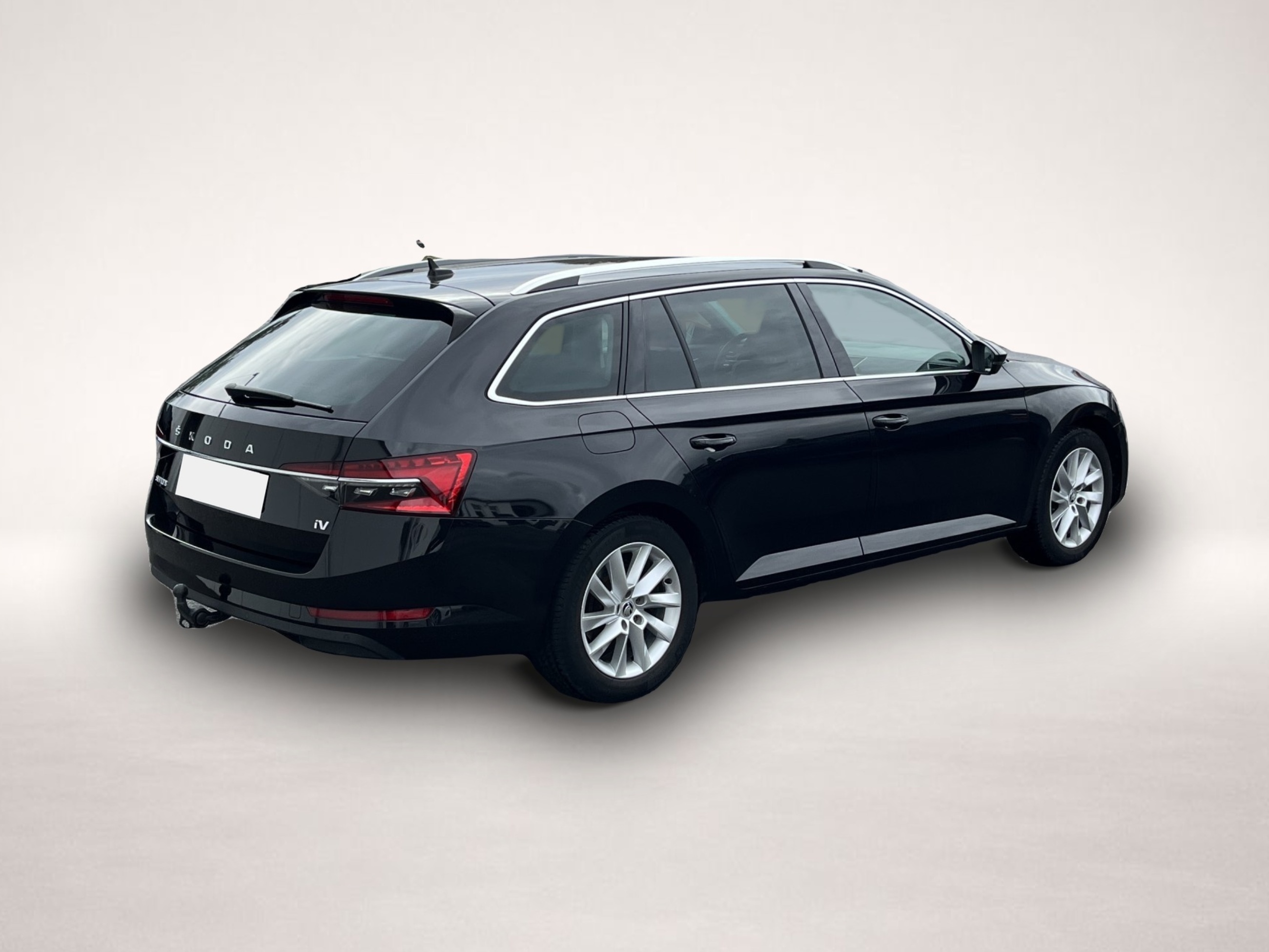 Fotografie 5 des Skoda Superb Combi 1.4 TSI e-Hybrid Style AHK STHZ el.
