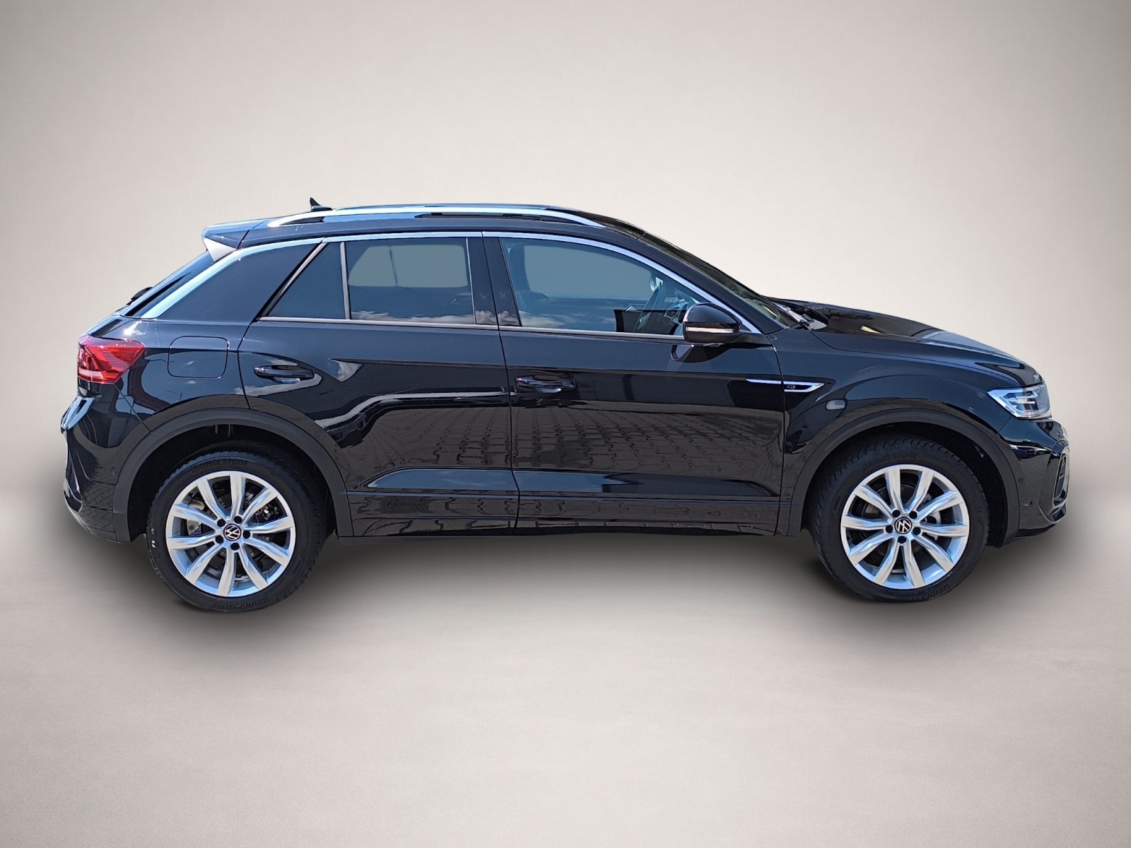 Bild 8 Volkswagen T-Roc 1.5 TSI DSG R-Line LED PARK-ASSIST RFK