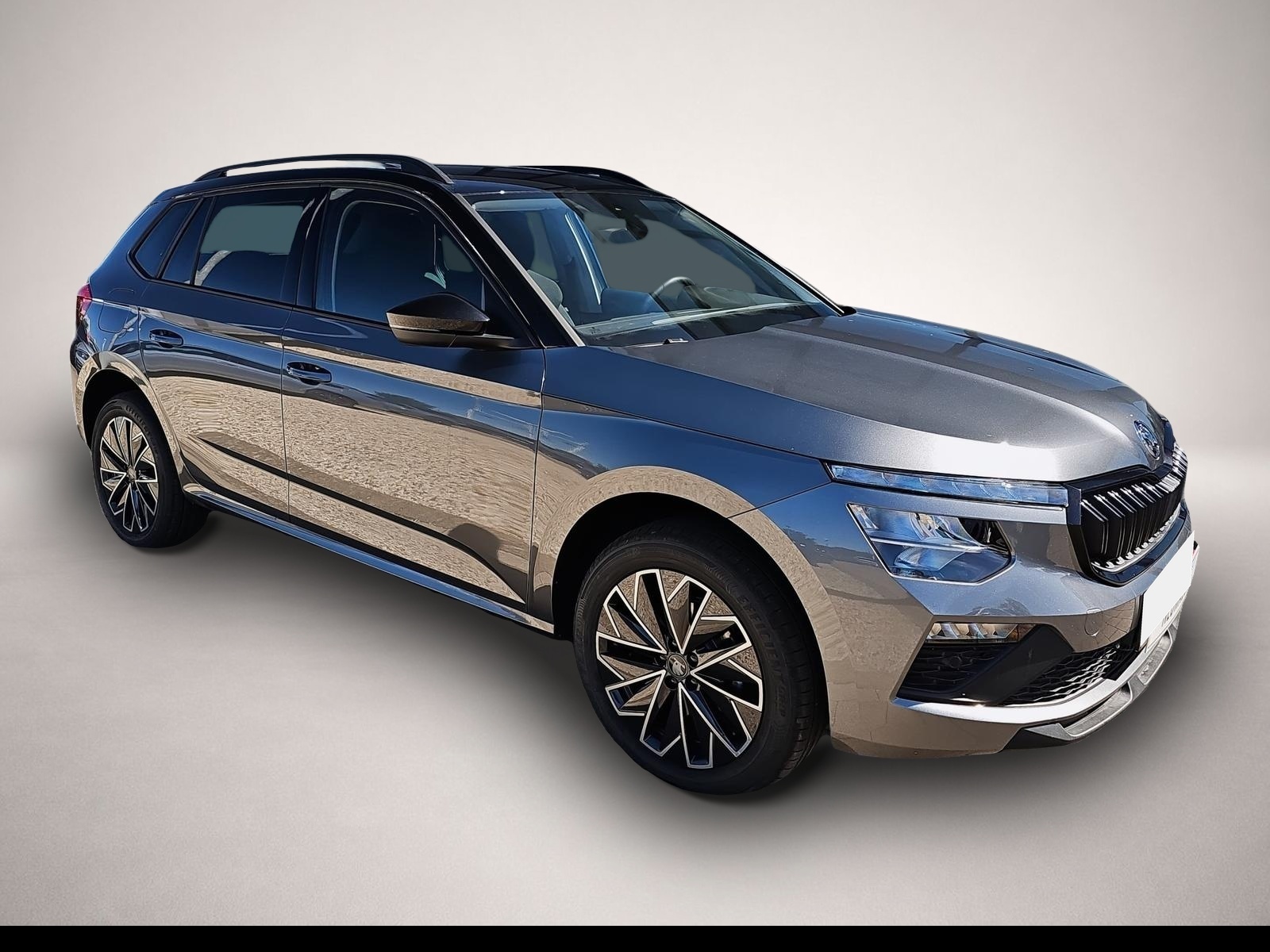 Vehicle image 0