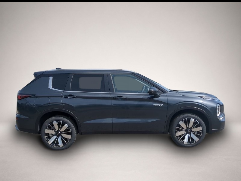Fotografie 2 des Mitsubishi Plug-in Hybrid Outlander 2.4 Intro Edition