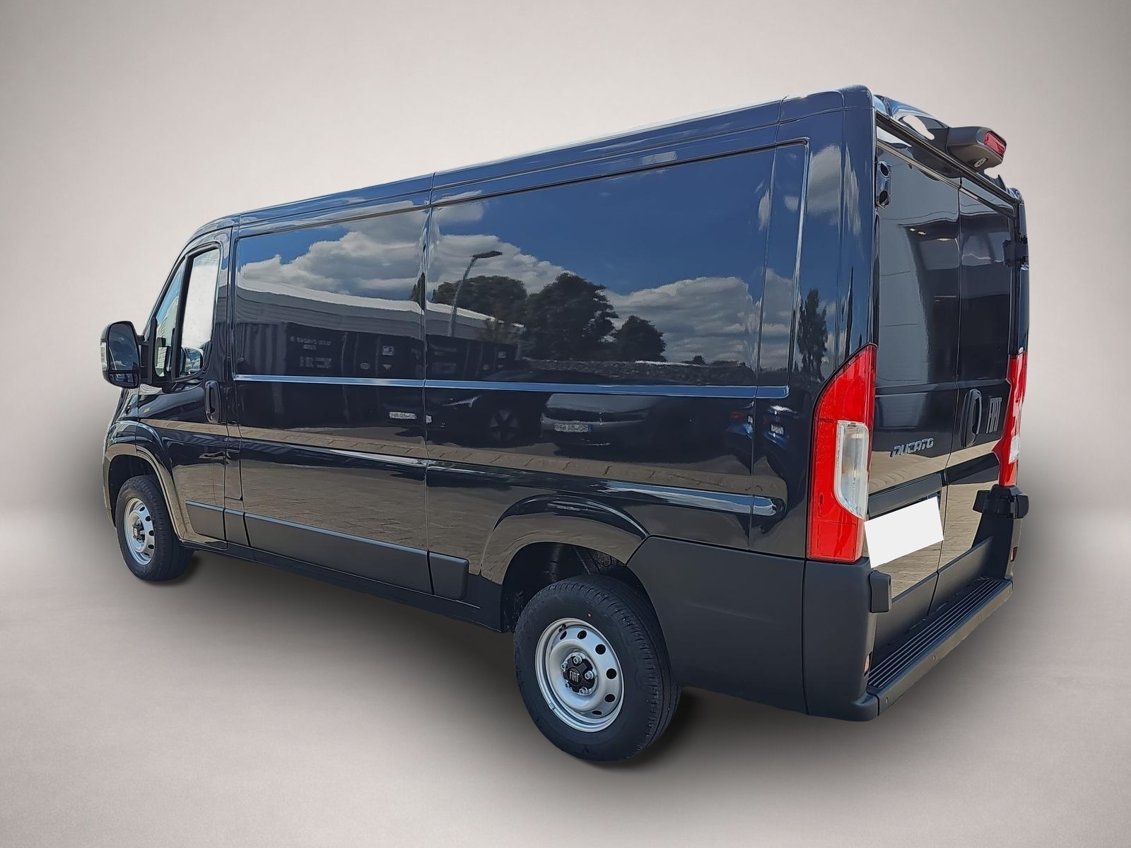 Fotografie 5 des Fiat Other Ducato Kastenwagen L2H1 3,5t Diesel 120 MT