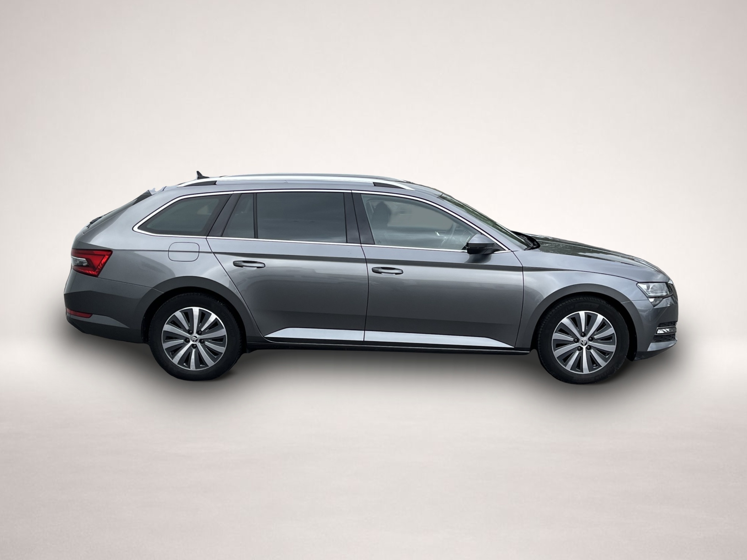 Bild 4 Skoda Superb Combi 2.0 TDI DSG Style 175¤ m.20% Anz. N