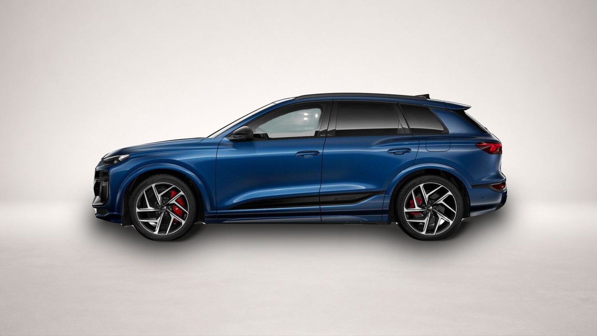 Fotografie 5 des Audi S6 SQ6 edition one blue
