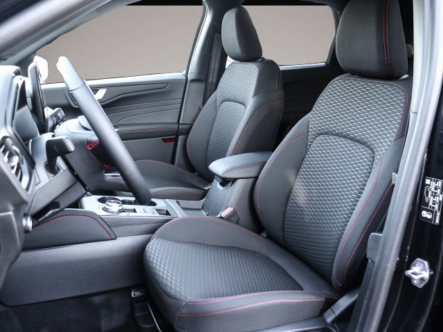 Bild 6 Ford Kuga FHEV ST-LINE 4x4 183PS AHK Winter FAP 19Zol
