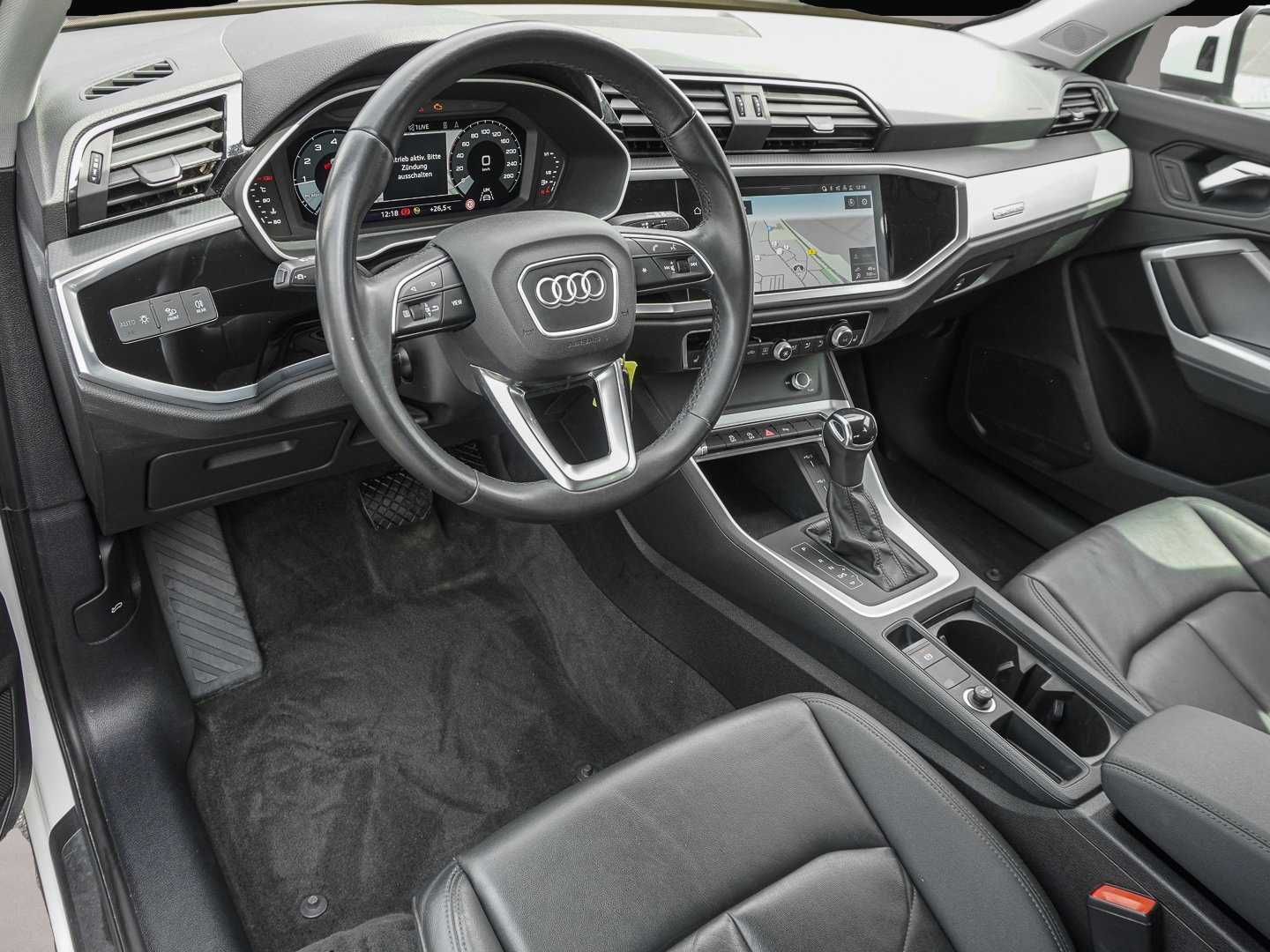 Fotografie 7 des Audi quattro Q3 40 TFSI quattro S tronic