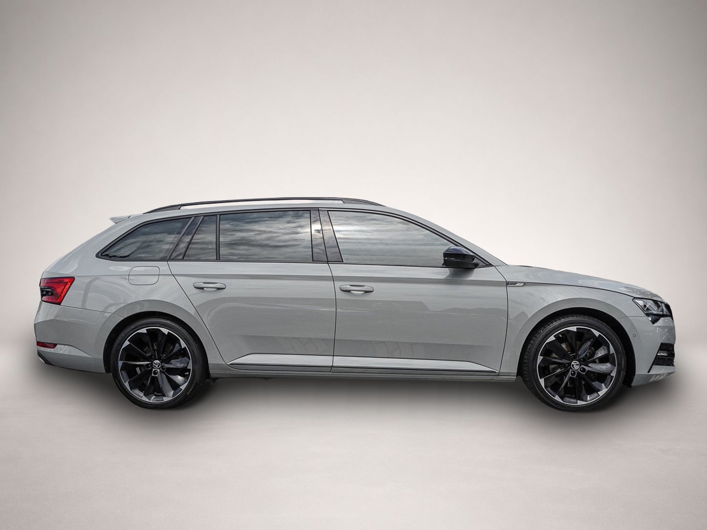 Bild 4 Skoda Superb Combi 2.0 TDI DSG 4X4 Sportline NAVI LED